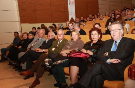 KIR ÇİÇEKLERİNDEN ATAMIZA SEVGİ VE ÖZLEM GECESİ...