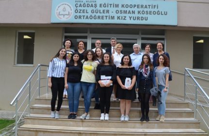 Kır Çiçekleri Üniversiteye Uğurlandı