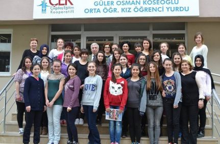 GÖRÜKLE TEKNİK VE MESLEK LİSESİ'NİN KIR ÇİÇEKLERİ YURDUNU ZİYARETİ...