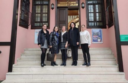 KIR ÇİÇEKLERİNİN EĞİTİMİ İÇİN GÜÇ BİRLİĞİ
